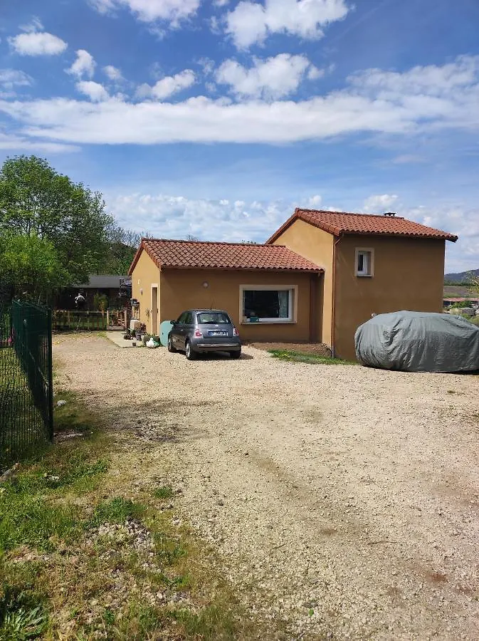 Appartement F2 Exterieur Lit King Size à Brives-Charensac France